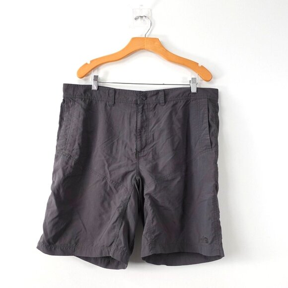The North Face Shorts Mens 40 Gray Cargo‎ Utility Hiking Trail Outdoor Camping - Picture 1 of 13